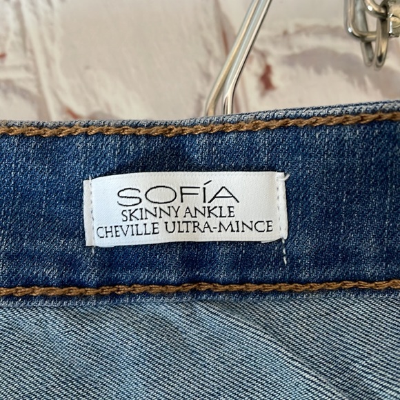 Sofia Vergara Sofia Mid Rise Skinny Ankle Jeans - Picture 7 of 8